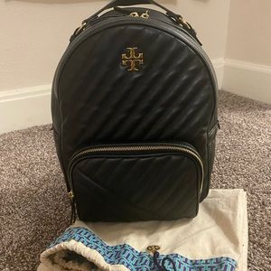 COPY - Tory Burch Quilted Leather Metal Logo Back…